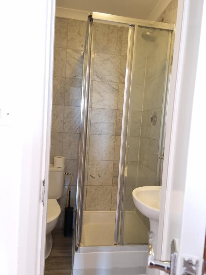 Apartamento F17-Bright 3Rd Flr Studio For 2 Near Paddington Londres Exterior foto
